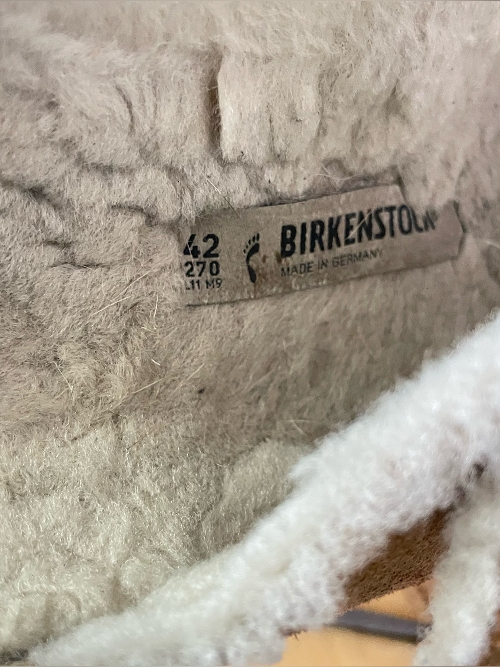 Birkenstock Arizona Shearling Sandals | EU 42 - Picture 9 of 9